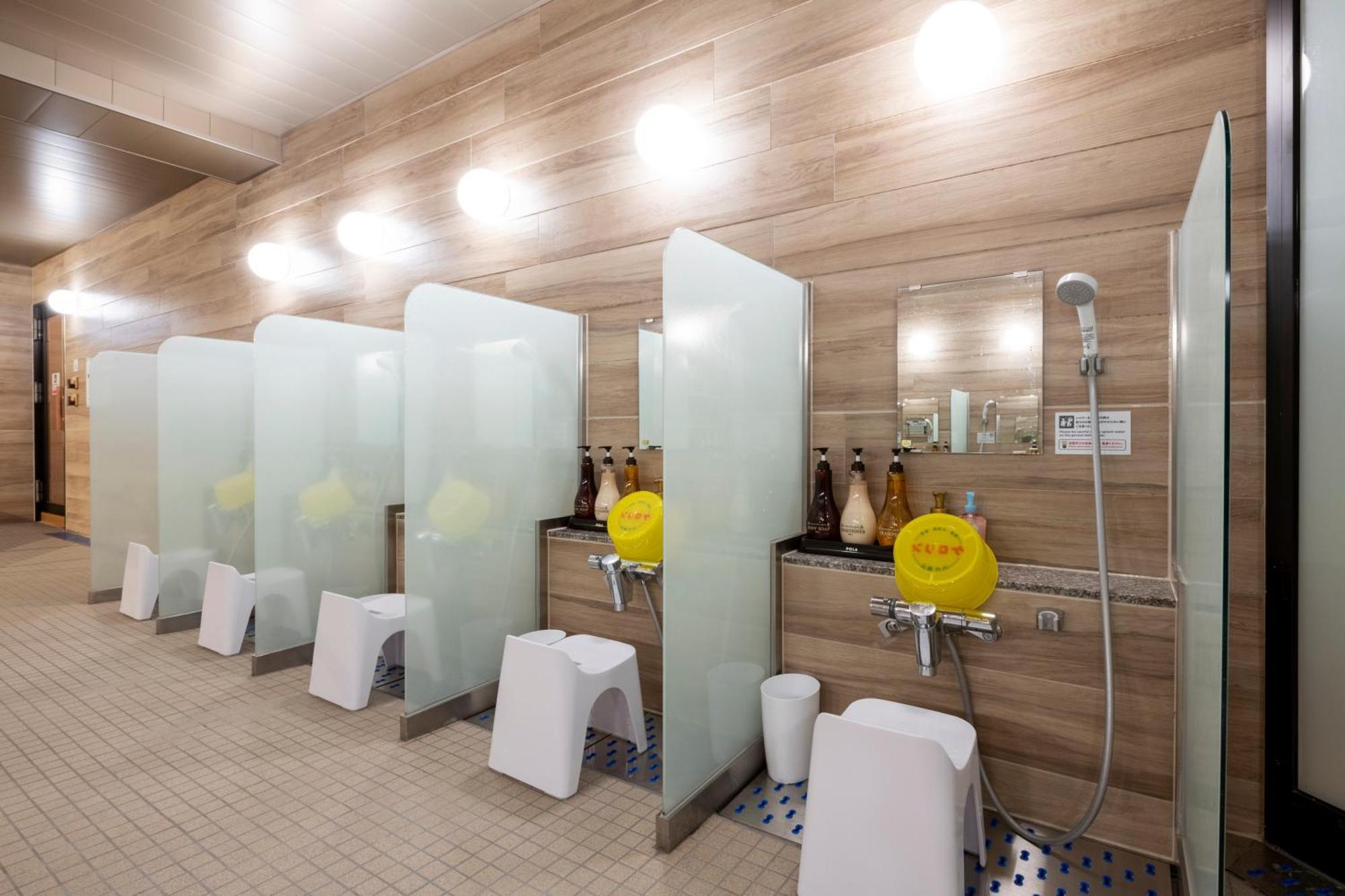 Capsule Hotel Anshin Oyado Premium Nagoya Sakae Exterior foto